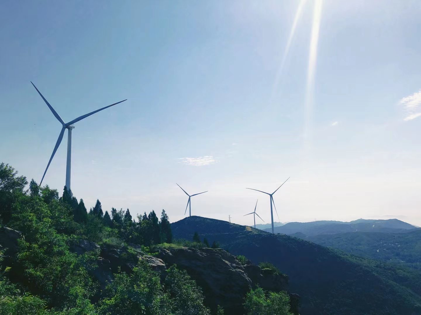 国家能源集团7月份发电量创历史新高-锅炉受热面格栅防磨经纬结构(图1)